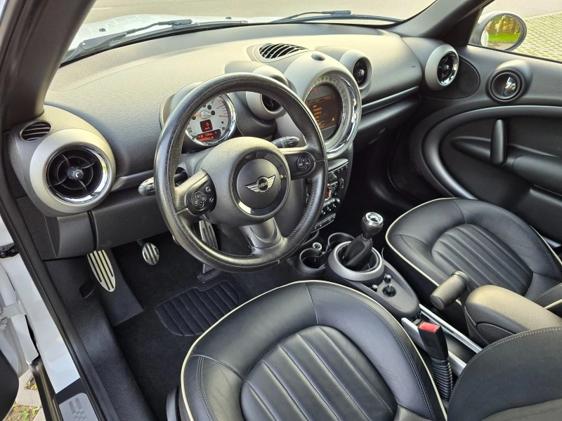 Mini Countryman S ALL4 1.6i, снимка 10 - Автомобили и джипове - 46473654