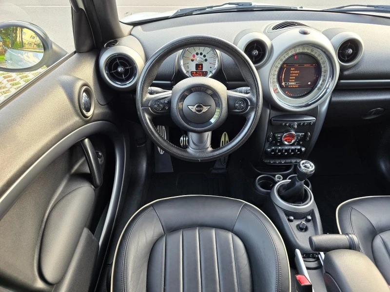 Mini Countryman S ALL4 1.6i, снимка 11 - Автомобили и джипове - 46473654