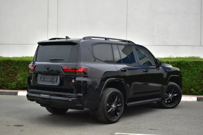 Toyota Land cruiser GXR 3.5 L BLACK EDITION, снимка 3 - Автомобили и джипове - 48112788