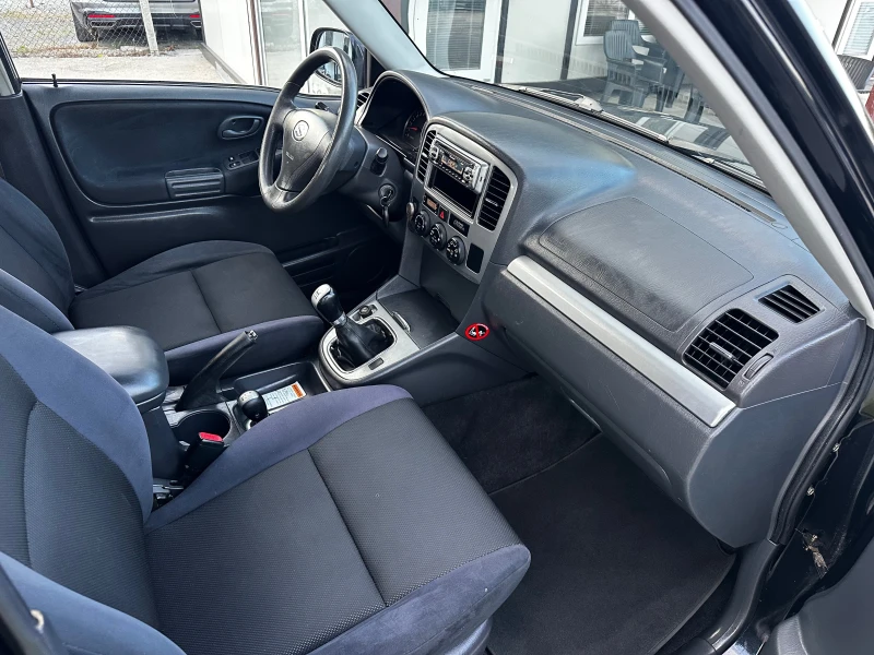 Suzuki Grand vitara 2.0i 128к.с КАТО НОВА, снимка 8 - Автомобили и джипове - 50338842