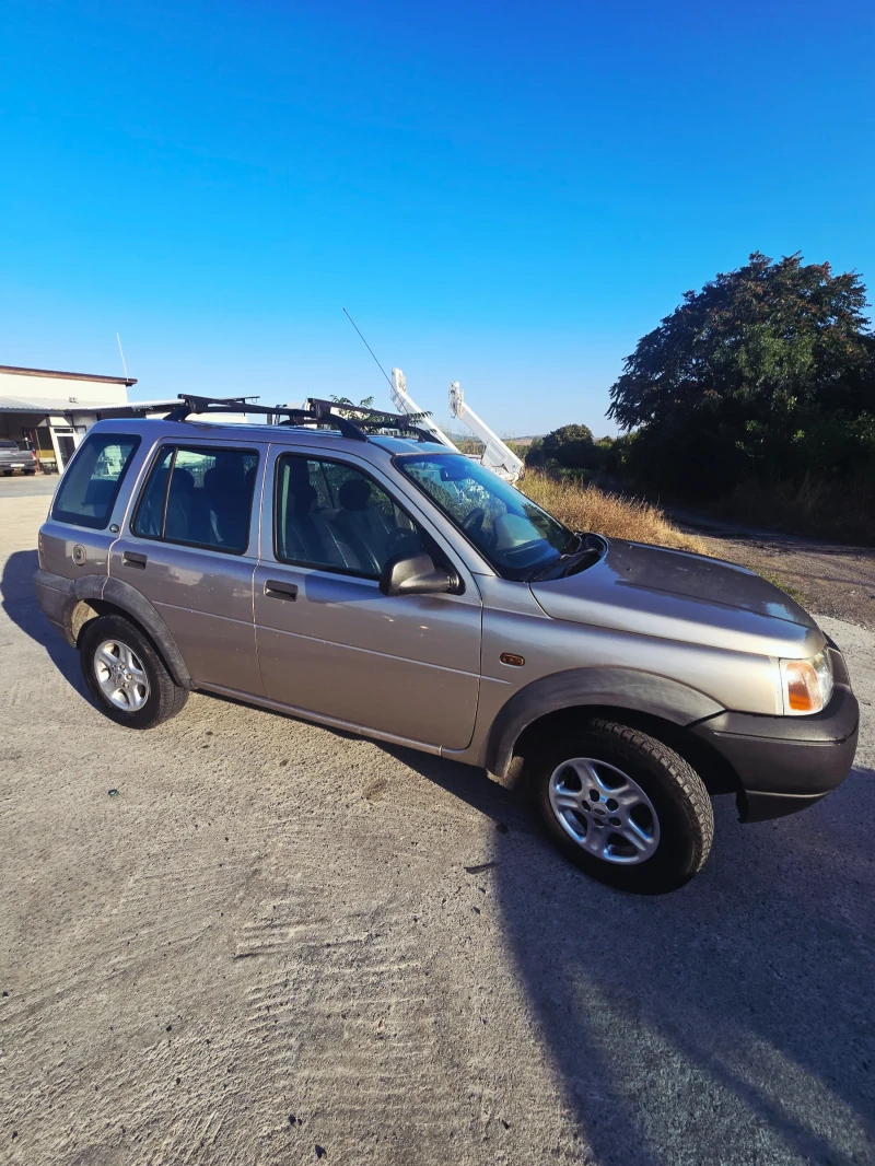 Land Rover Freelander, снимка 4 - Автомобили и джипове - 52678234
