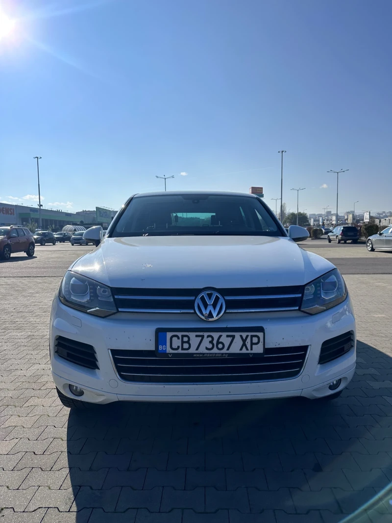 VW Touareg V6 3.0 TDI, снимка 3 - Автомобили и джипове - 52525815