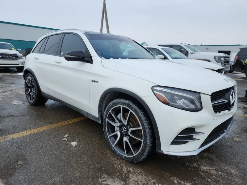 Mercedes-Benz GLC AMG 43  CARFAX, снимка 2 - Автомобили и джипове - 53414672