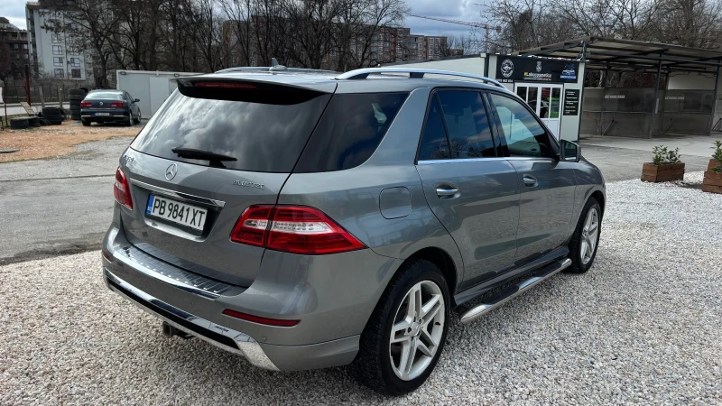 Mercedes-Benz ML 350 С регистрация всички екстри, снимка 4 - Автомобили и джипове - 53524903
