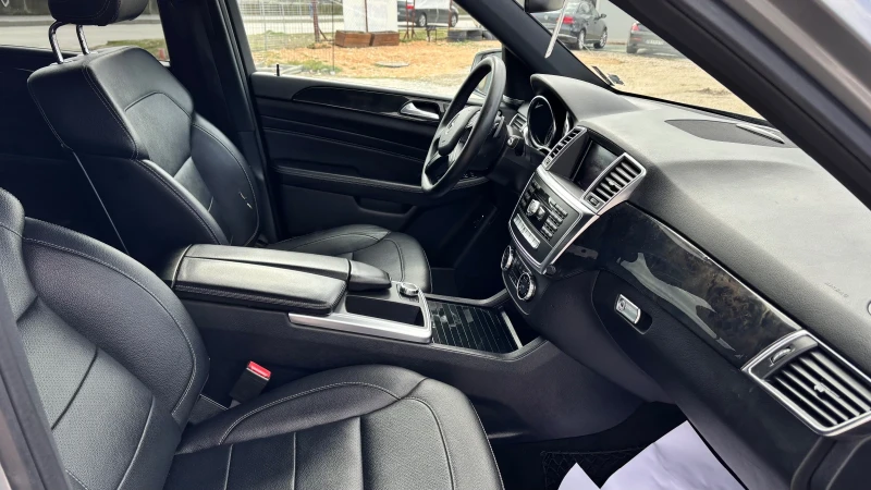 Mercedes-Benz ML 350 С регистрация всички екстри, снимка 10 - Автомобили и джипове - 53524903