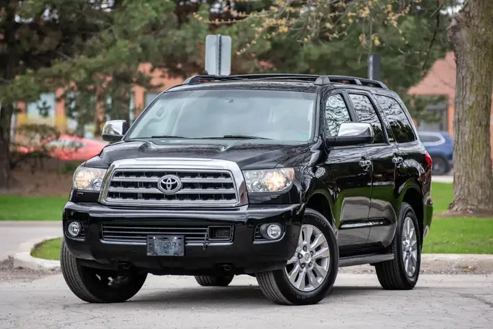 Toyota Sequoia PLATINUM* 5.7* V8* ПОДГРЕВ* КАМЕРА* КЕЙЛЕС