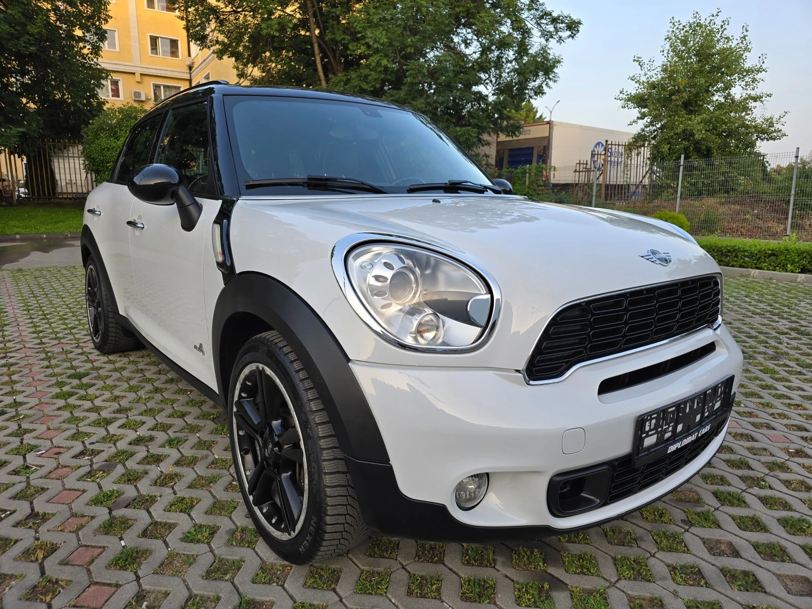 Mini Countryman S ALL4 1.6i - изображение 2