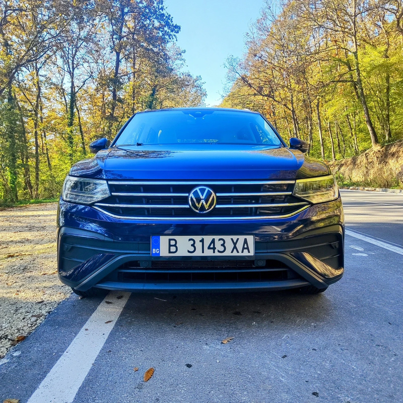 VW Tiguan 2.0TSI * 2022г * 4 Motion * SPORT UTILITY  - изображение 2