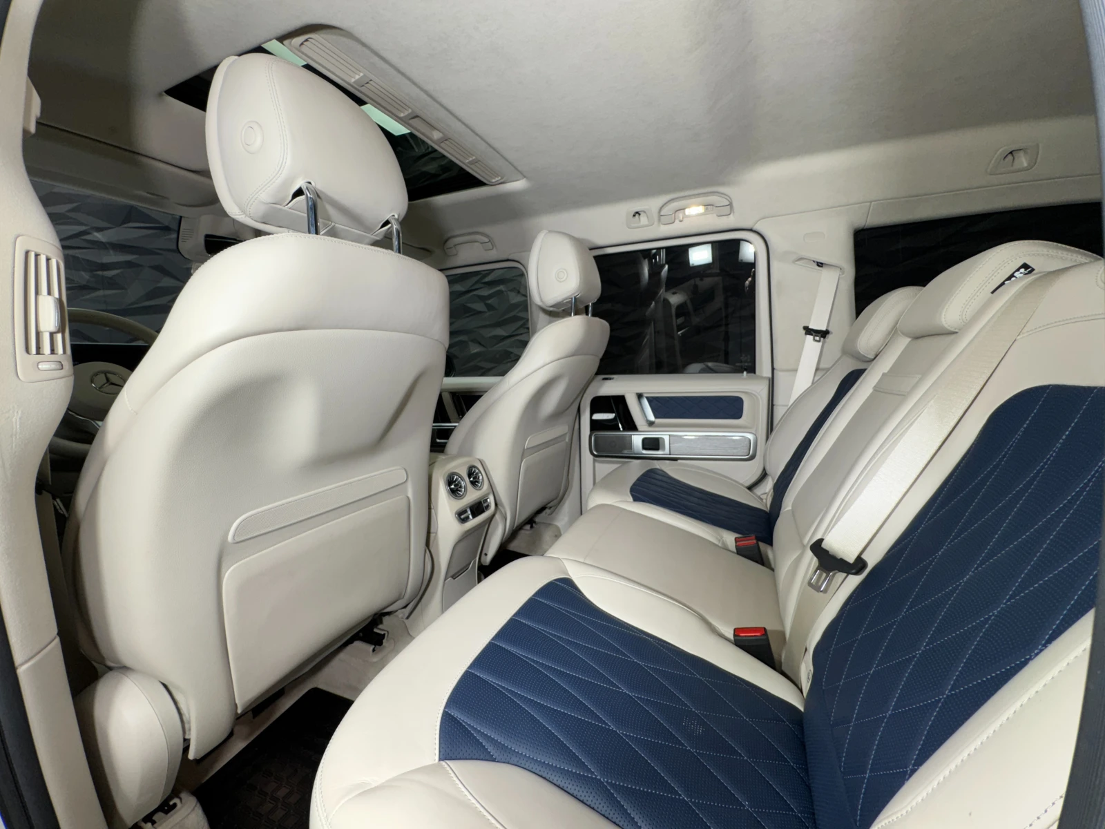 Mercedes-Benz G 400 d 3D Burm* Pano* Обухване* 360 - изображение 8