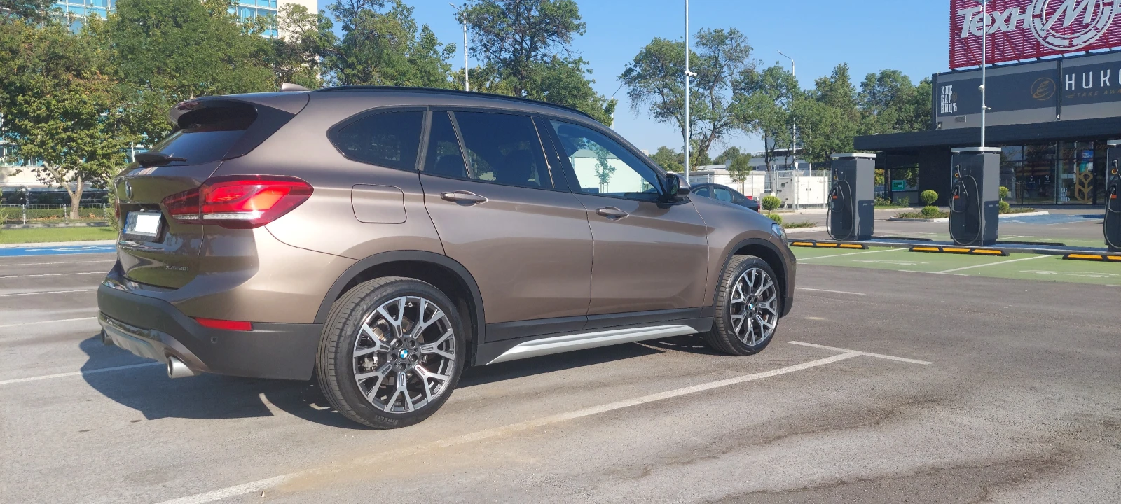 BMW X1 LCI xDrive 20i с Гаранция - изображение 4