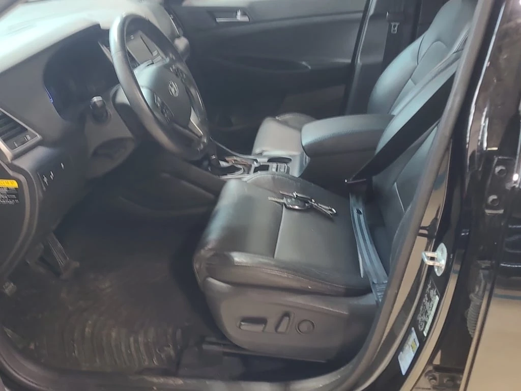 Hyundai Tucson 2017 SE * CARFAX * БЕЗ ПЪРВОНАЧАЛНА ВНОСКА - изображение 6