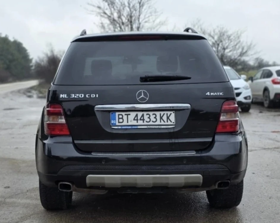 Mercedes-Benz ML 320, снимка 4 - Автомобили и джипове - 53738367