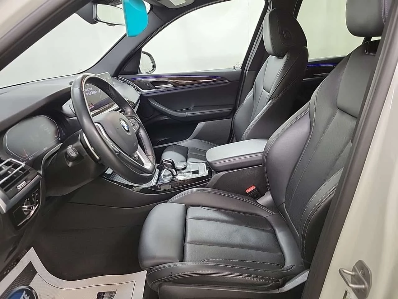 BMW X3 XDRIVE30I/CARFAX/Панорама/Подгрев/Памет/, снимка 8 - Автомобили и джипове - 53893548