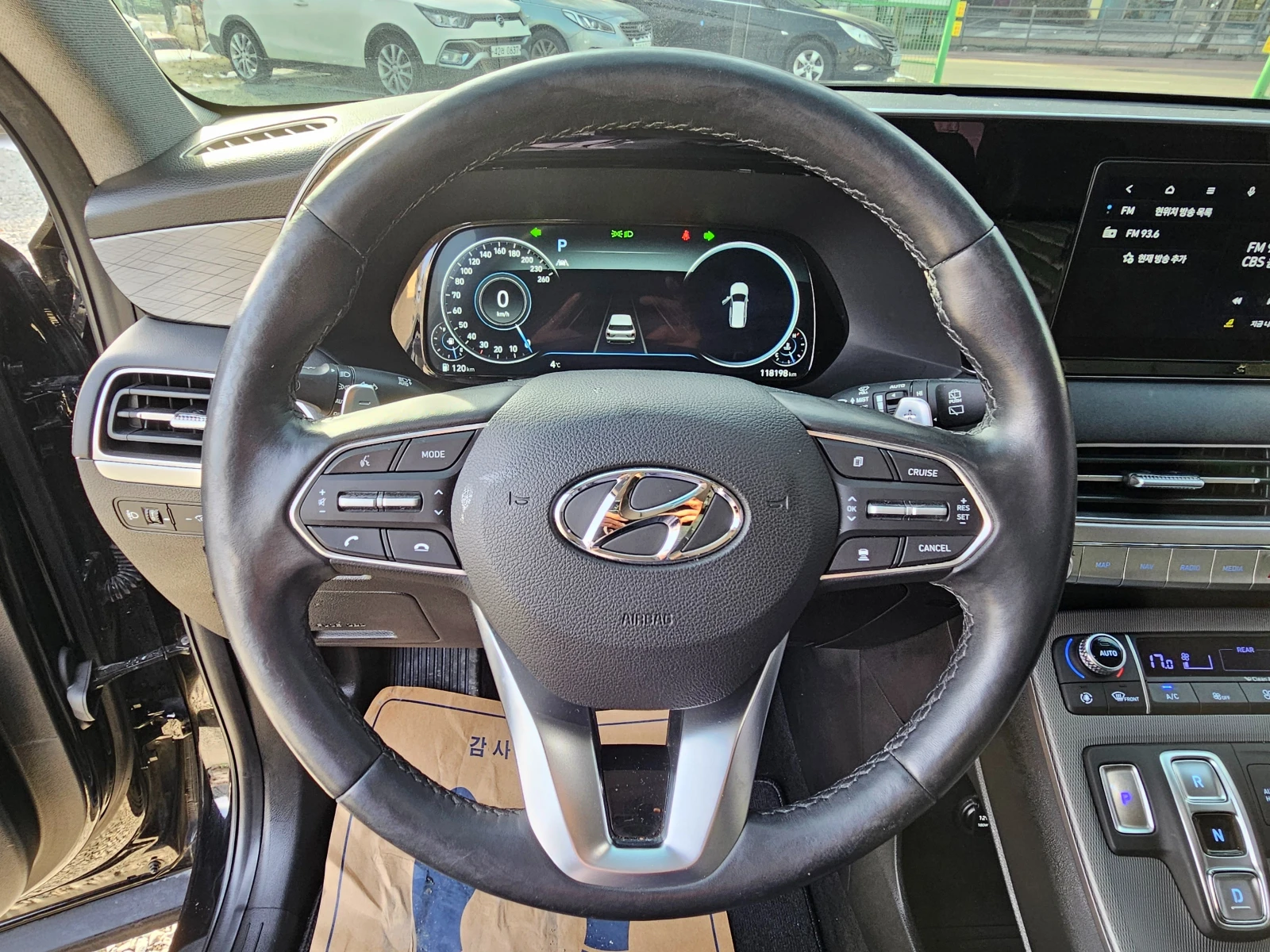 Hyundai Palisade Гаранция до 2г., Автосервиз, Резервни части сигурн, снимка 13 - Автомобили и джипове - 53933623