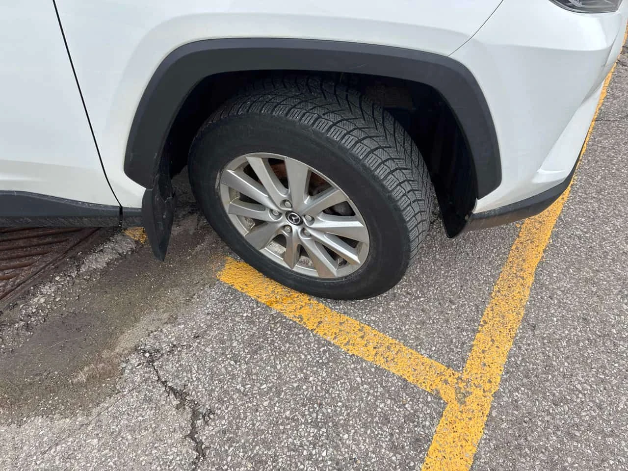 Toyota Rav4 * FWD XLE * ПАНО* KEYLESS* ПОДГРЕВ* , снимка 7 - Автомобили и джипове - 54071558