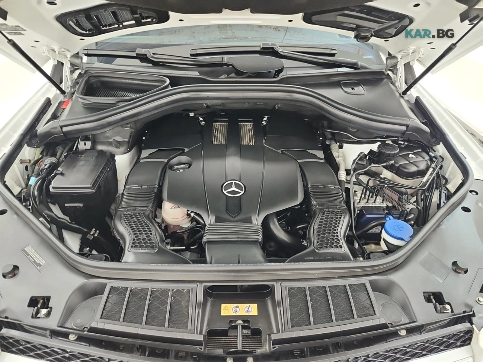 Mercedes-Benz GLE 400 4MATIC AMG LINE TOP* АвтоКредит* (ЦЕНА ДО БГ), снимка 15 - Автомобили и джипове - 54623627