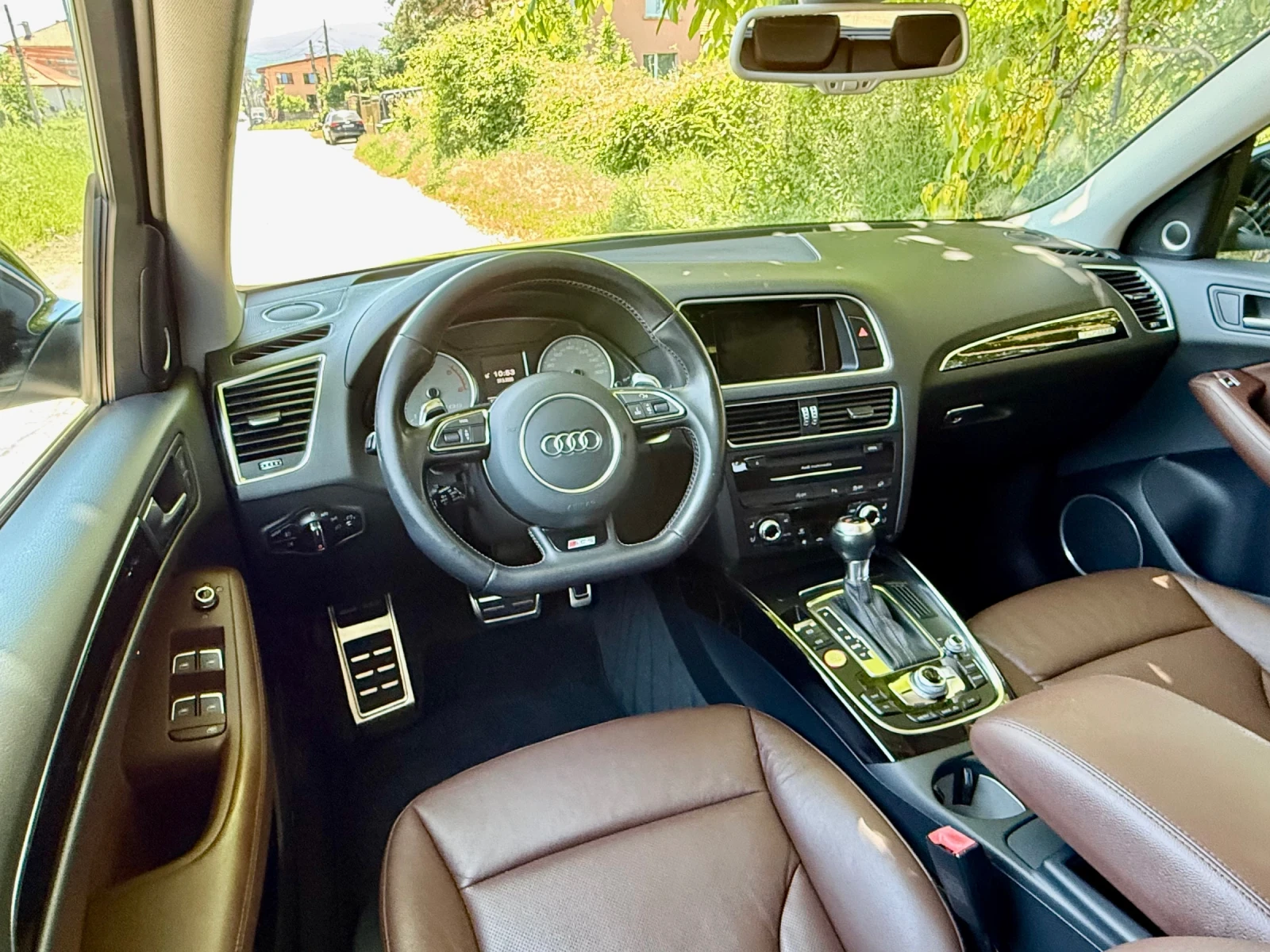 Audi SQ5 BANG&OLUFSEN* PANO* DISTR* PODGREV* OBDUH* MAX FUL, снимка 12 - Автомобили и джипове - 54838159