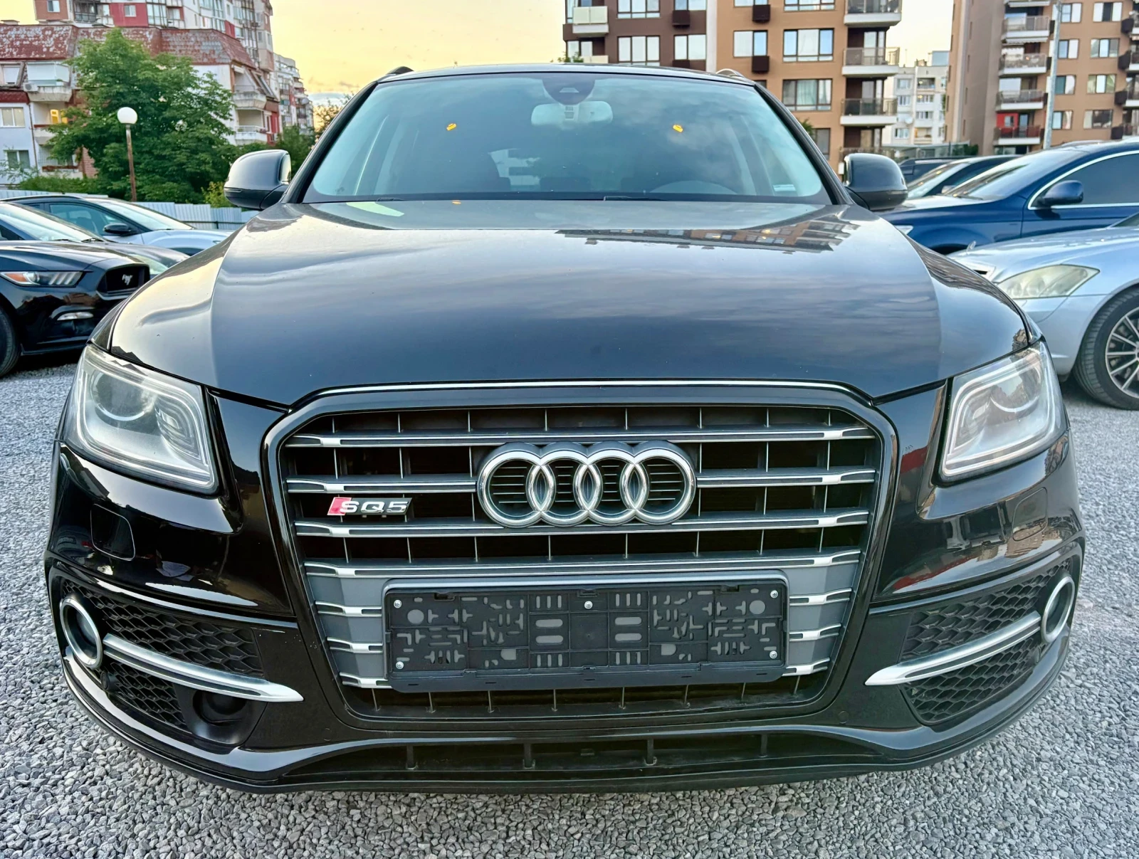 Audi SQ5 3.0BiTDI BANG* KAMERA* PANO* DIST* PODGREV* OBDUH*, снимка 2 - Автомобили и джипове - 55017354