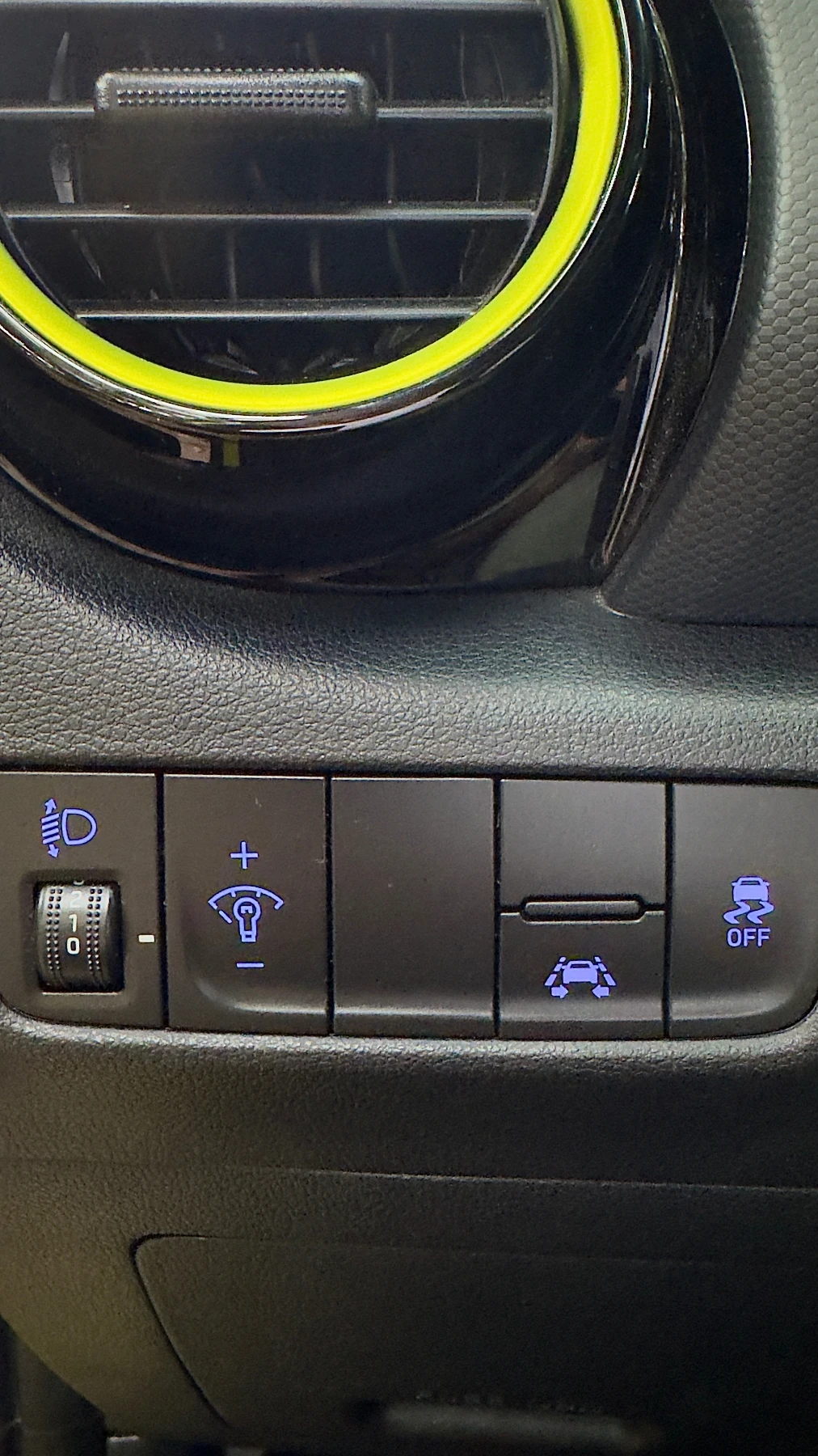 Hyundai Kona, снимка 12 - Автомобили и джипове - 55161752