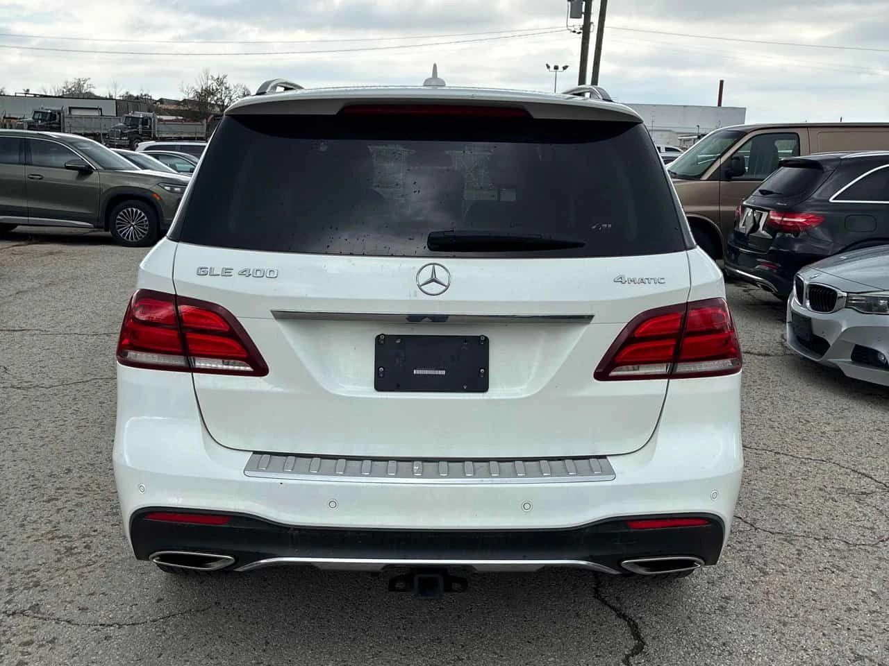 Mercedes-Benz GLE 400 * CARFAX * БЕЗ ПЪРВОНАЧАЛНА ВНОСКА, снимка 5 - Автомобили и джипове - 55304415