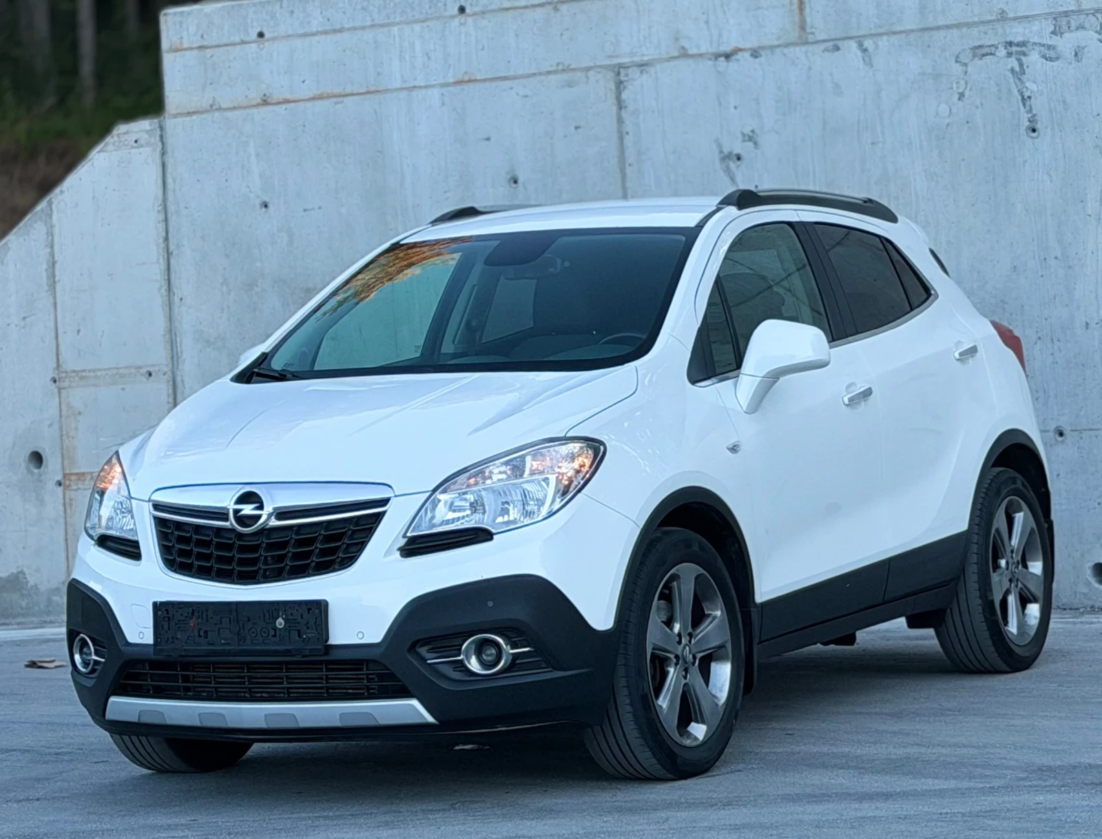 Opel Mokka 1.7CDTi 131к.с * 4х4* * Бяла перла* , снимка 3 - Автомобили и джипове - 55477025