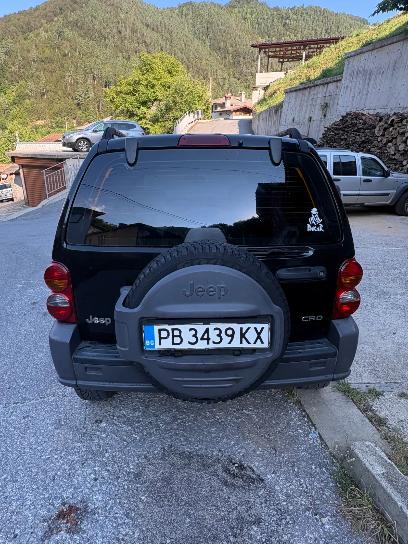Jeep Cherokee, снимка 6 - Автомобили и джипове - 55636355