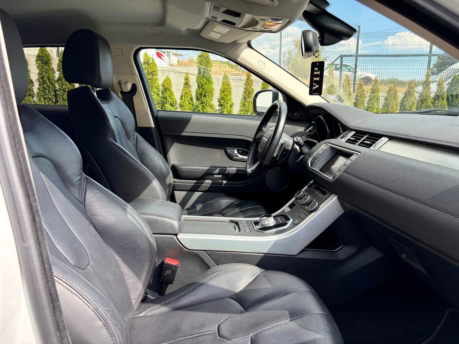 Land Rover Range Rover Evoque 2.2 ПЕЖО МОТОР, снимка 10 - Автомобили и джипове - 55739922