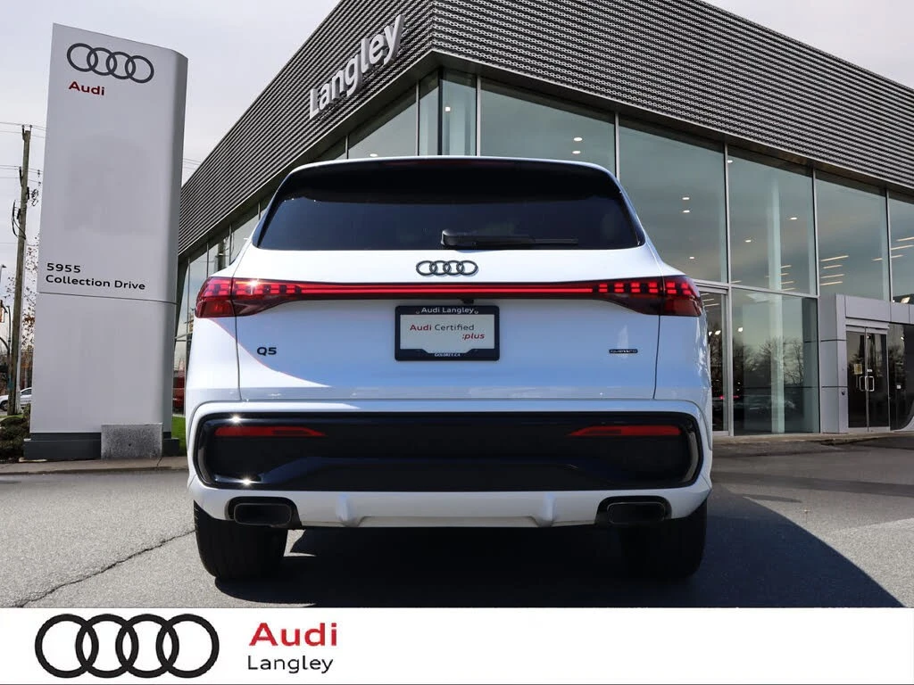 Audi Q5 Technik 45 TFSI | 360 | 3-zone AC , снимка 4 - Автомобили и джипове - 56151162
