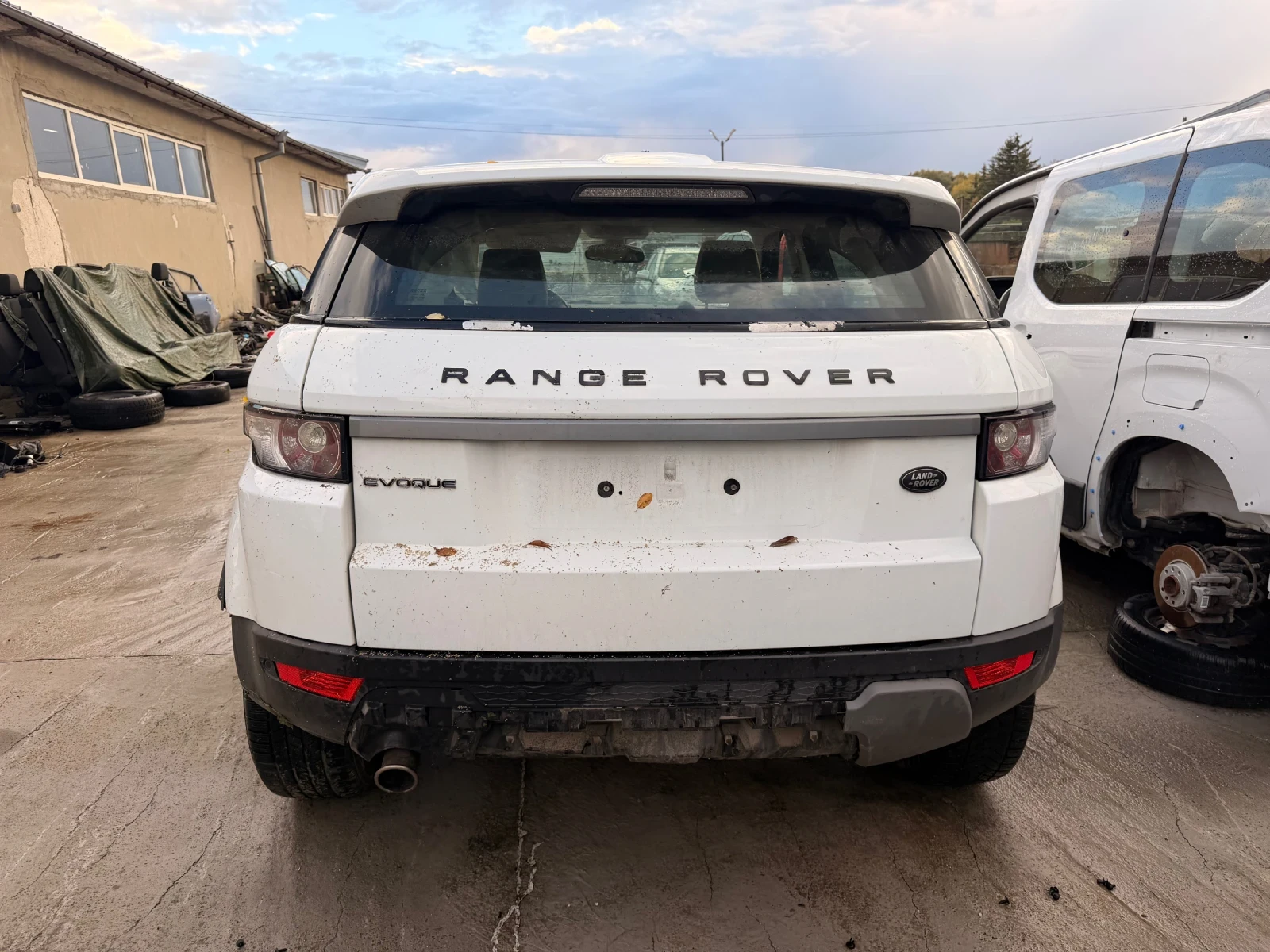Land Rover Range Rover Evoque 2.2TD4 224DT, снимка 5 - Автомобили и джипове - 56535170