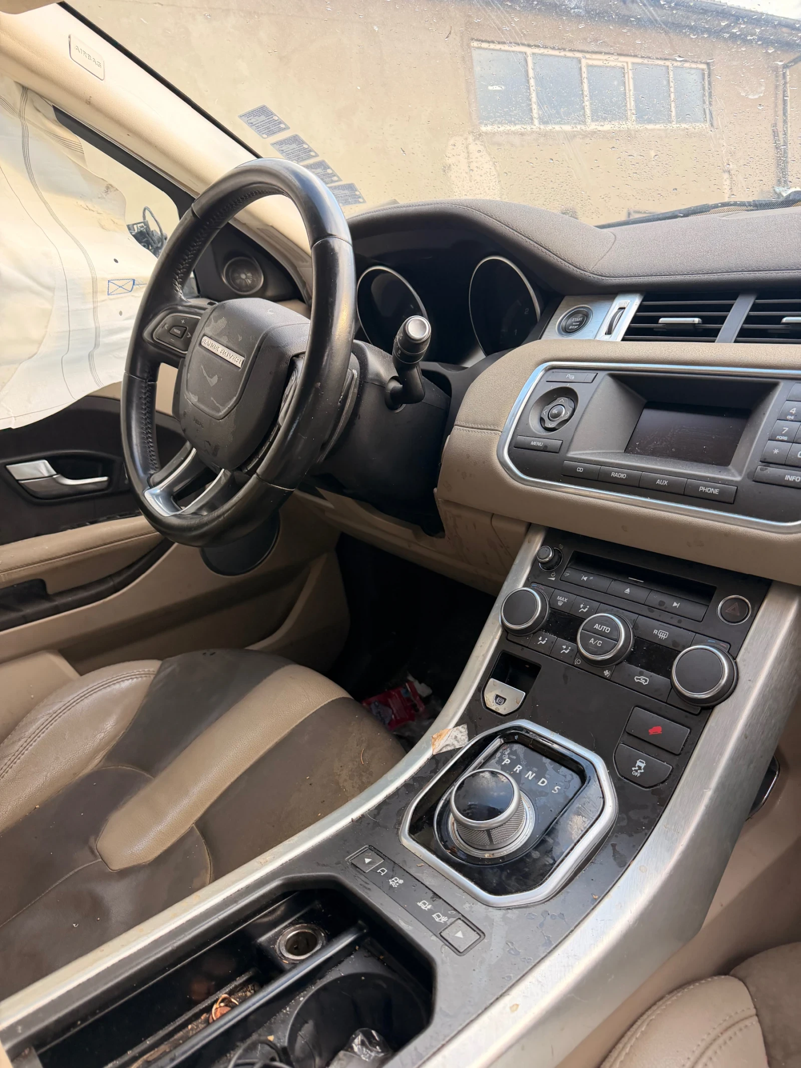 Land Rover Range Rover Evoque 2.2TD4 224DT, снимка 9 - Автомобили и джипове - 56535170
