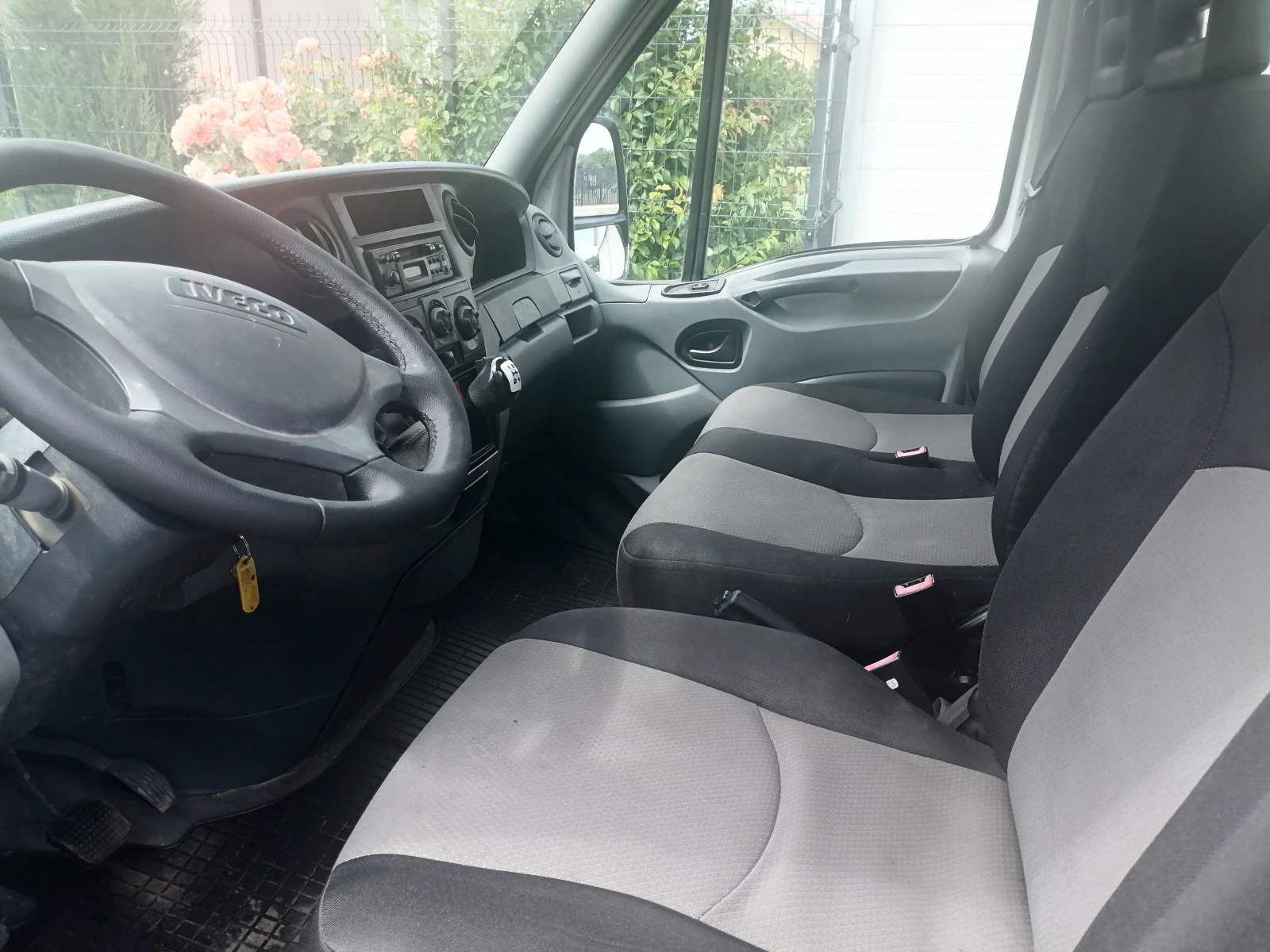 Iveco Daily 2.3D, снимка 5 - Бусове и автобуси - 54884396