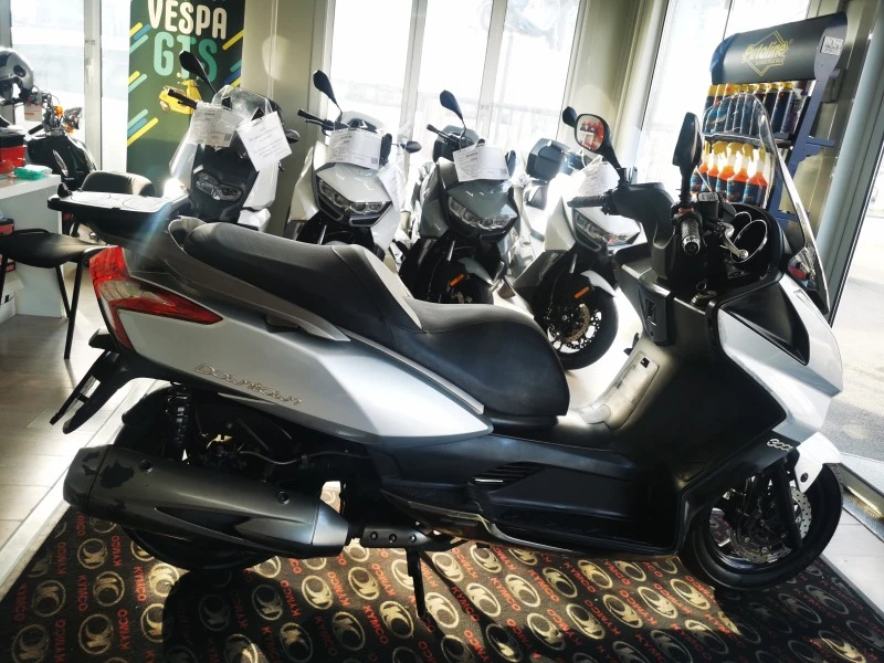 Kymco Downtown 300i - 06.2009г., снимка 15 - Мотоциклети и мототехника - 38932227