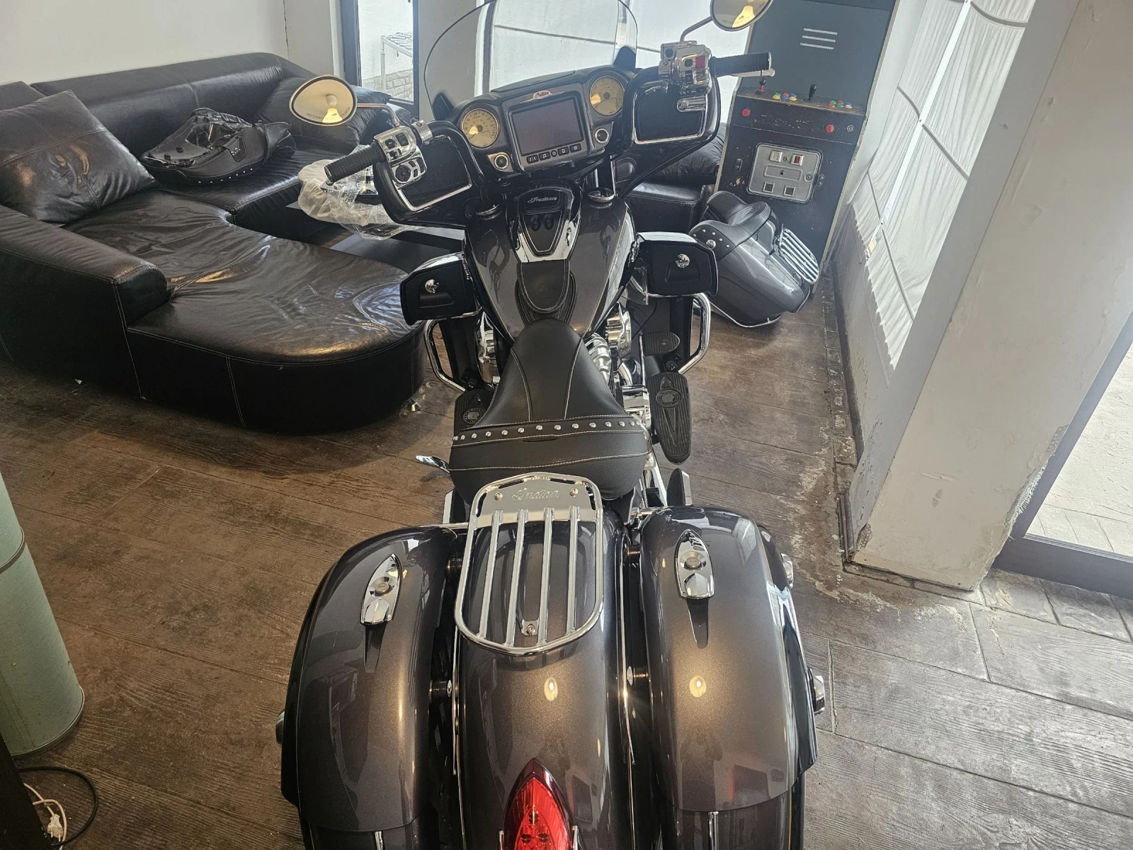 Indian Roadmaster, снимка 2 - Мотоциклети и мототехника - 53906922