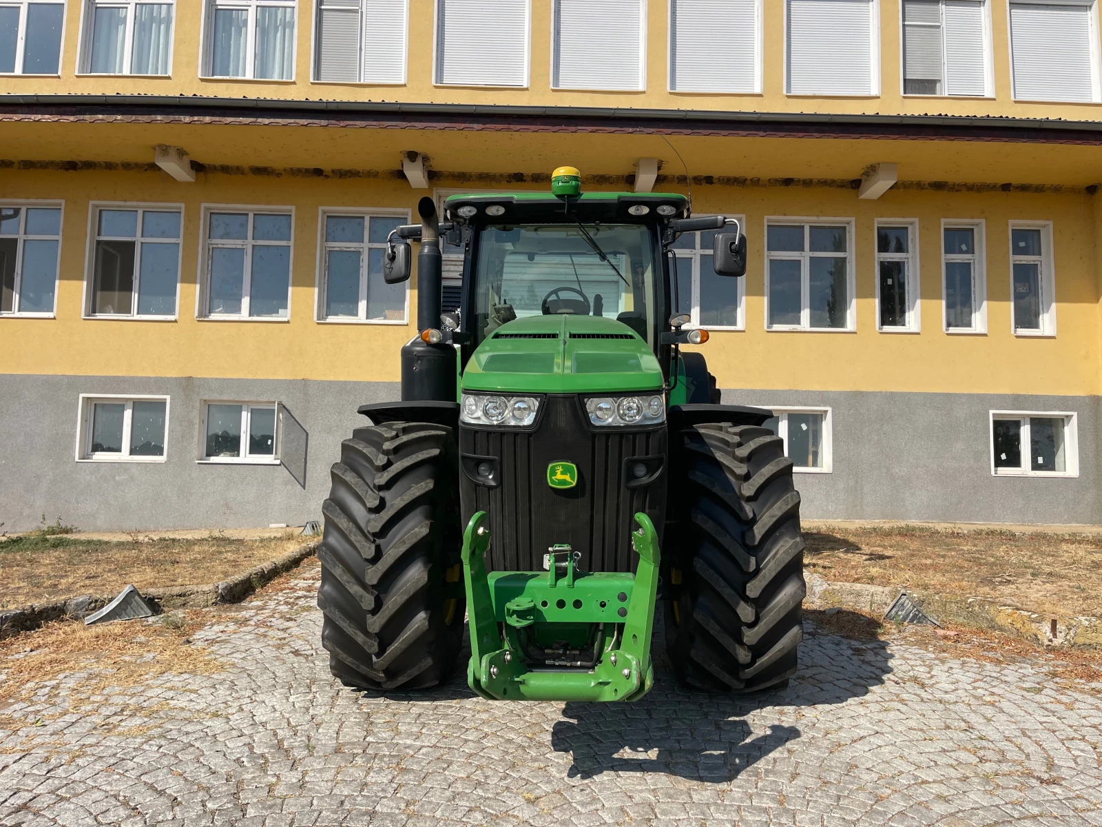Трактор John Deere 8285R POWER SHIFT ЛИЗИНГ - изображение 2