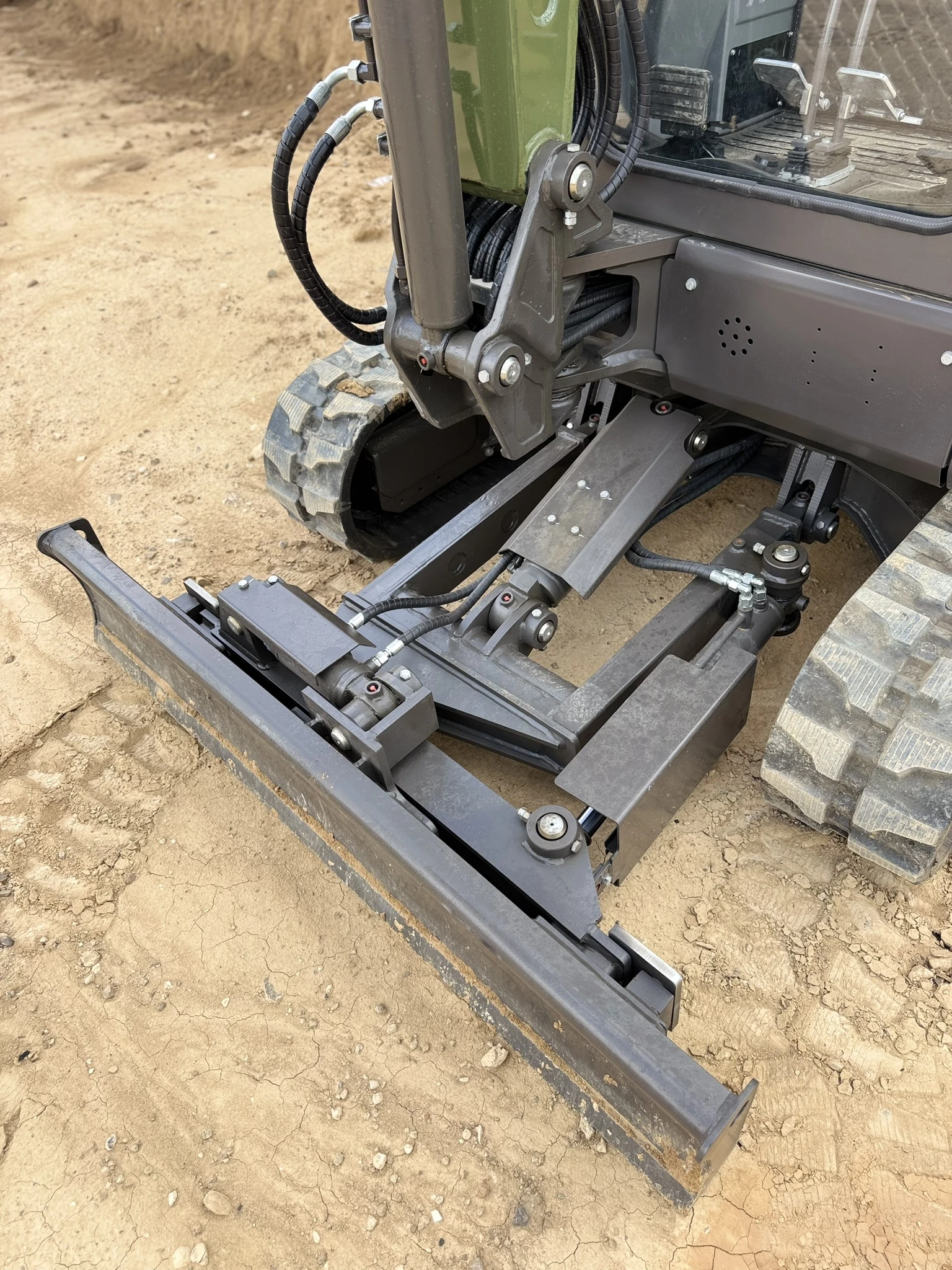 Багер ABG Багер Muller E3.5 Pro | Kubota | Нов | Гаранция | , снимка 10 - Индустриална техника - 55438550