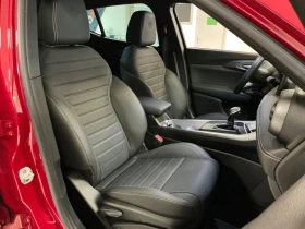 Alfa Romeo Tonale 1.3 Plug-in Hybrid Ti AWD, снимка 10