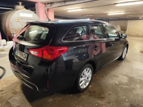 Toyota Auris 1.4 D4D. 90K, снимка 3