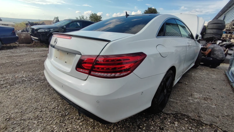 Mercedes-Benz E 250 AMG Facelift w207, снимка 2 - Автомобили и джипове - 38160759