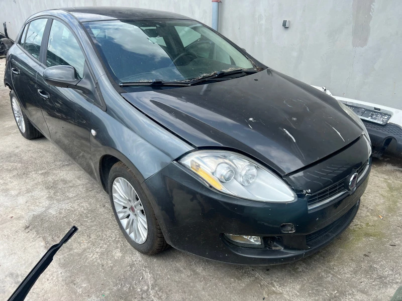 Fiat Bravo 1.6m-jet, снимка 2 - Автомобили и джипове - 41431468