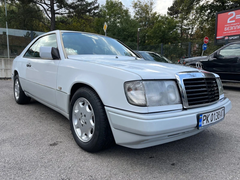 Mercedes-Benz 200 СЕ Coupe 124 , снимка 2 - Автомобили и джипове - 42707033