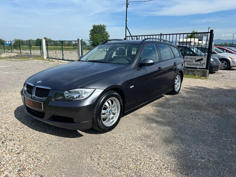 BMW 318 i-2.0i -129k.c., снимка 4 - Автомобили и джипове - 46068061