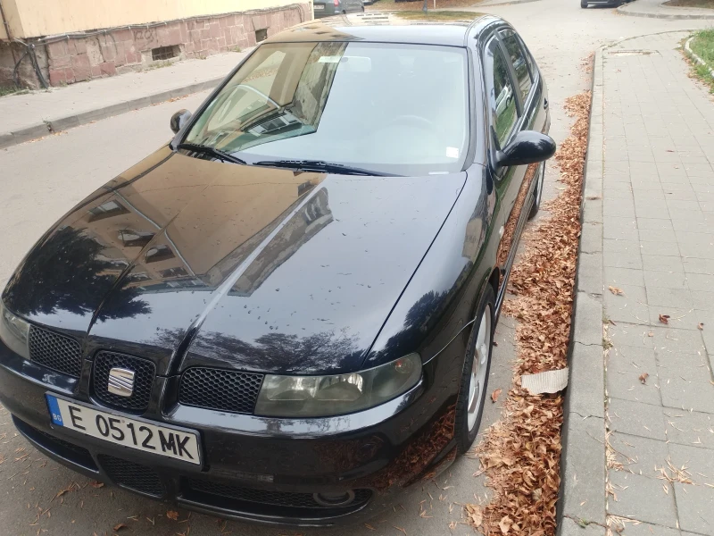 Seat Leon, снимка 1 - Автомобили и джипове - 47247079