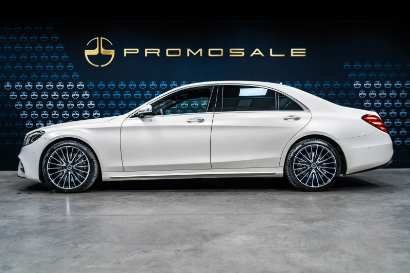 Mercedes-Benz S 560 4M L* AMG* BurmHighEnd* Pano* 360* Монитори, снимка 3 - Автомобили и джипове - 47288217