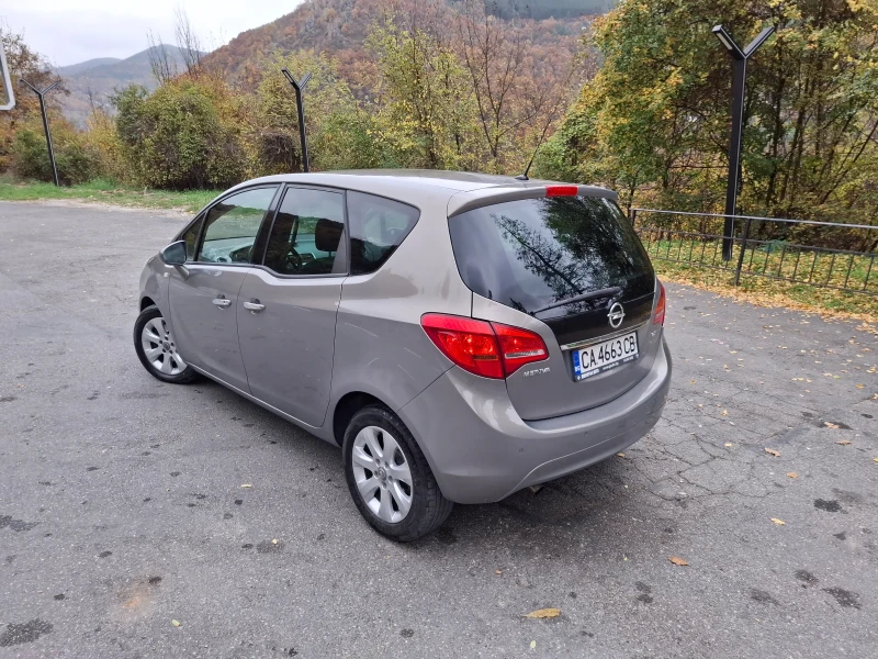 Opel Meriva 1700 CDTI, снимка 9 - Автомобили и джипове - 47827336