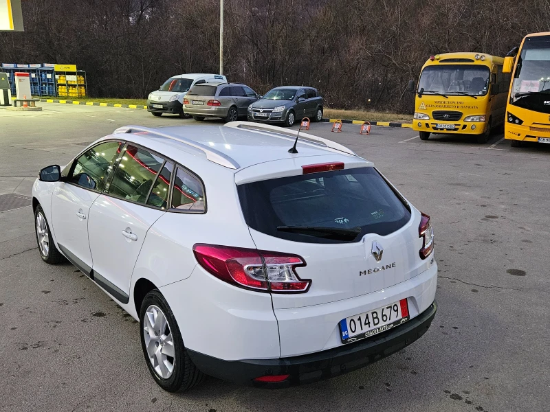 Renault Megane 1.5 Dci FACELIFT/6skorosti, снимка 4 - Автомобили и джипове - 49020683