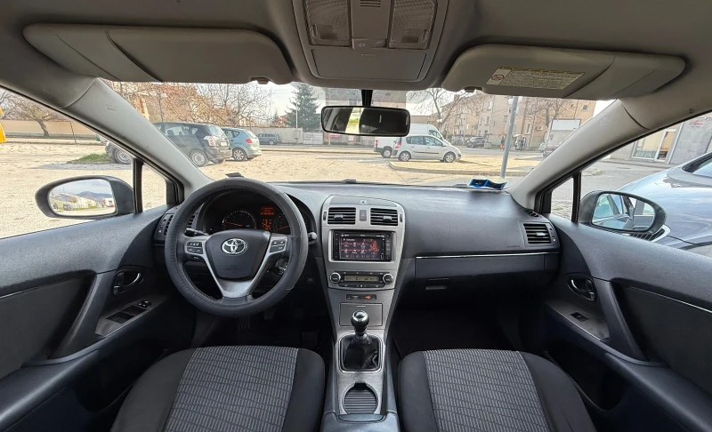 Toyota Avensis D4D* Лизинг, снимка 9 - Автомобили и джипове - 52638753