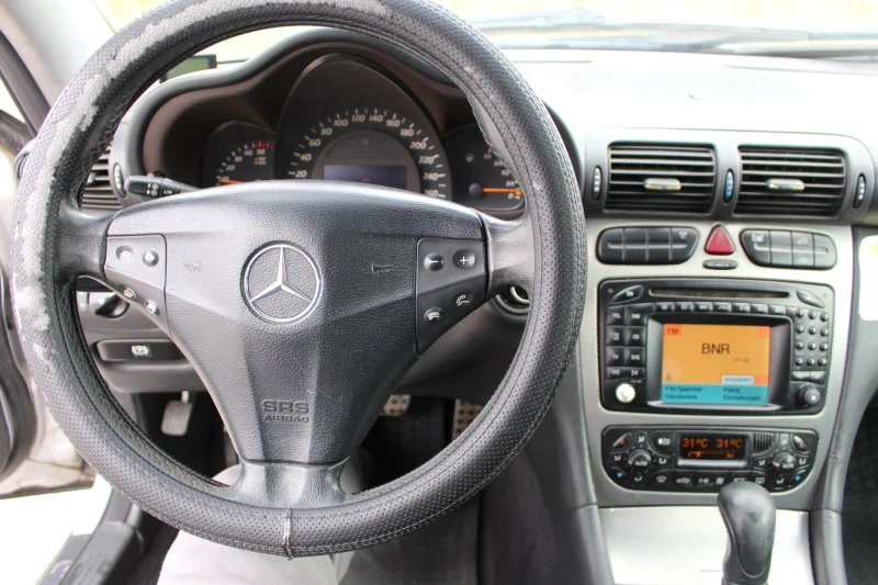 Mercedes-Benz C 220, снимка 14 - Автомобили и джипове - 52729066