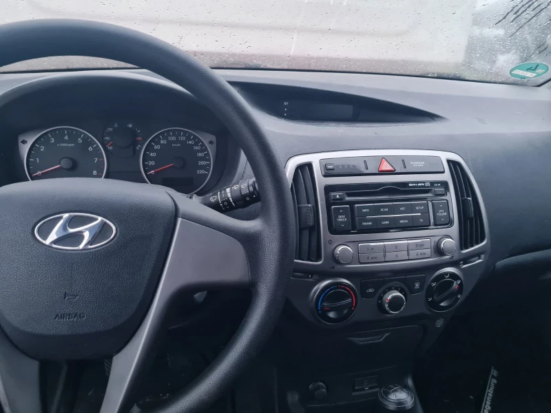 Hyundai I20 1.2 i 87p.s, снимка 5 - Автомобили и джипове - 52732427