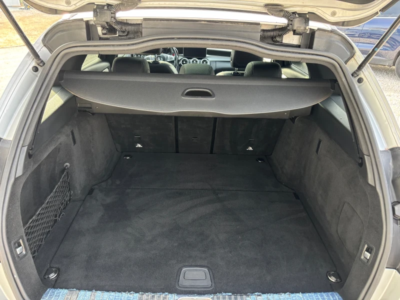 Mercedes-Benz C 220 4x4 360 камери панорама кожа, снимка 10 - Автомобили и джипове - 52848376