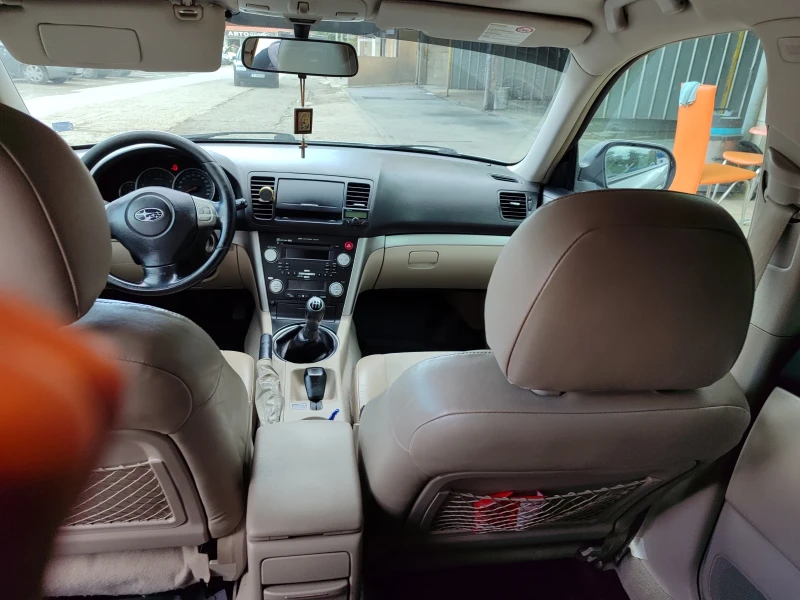 Subaru Outback 2.5, снимка 8 - Автомобили и джипове - 53386187